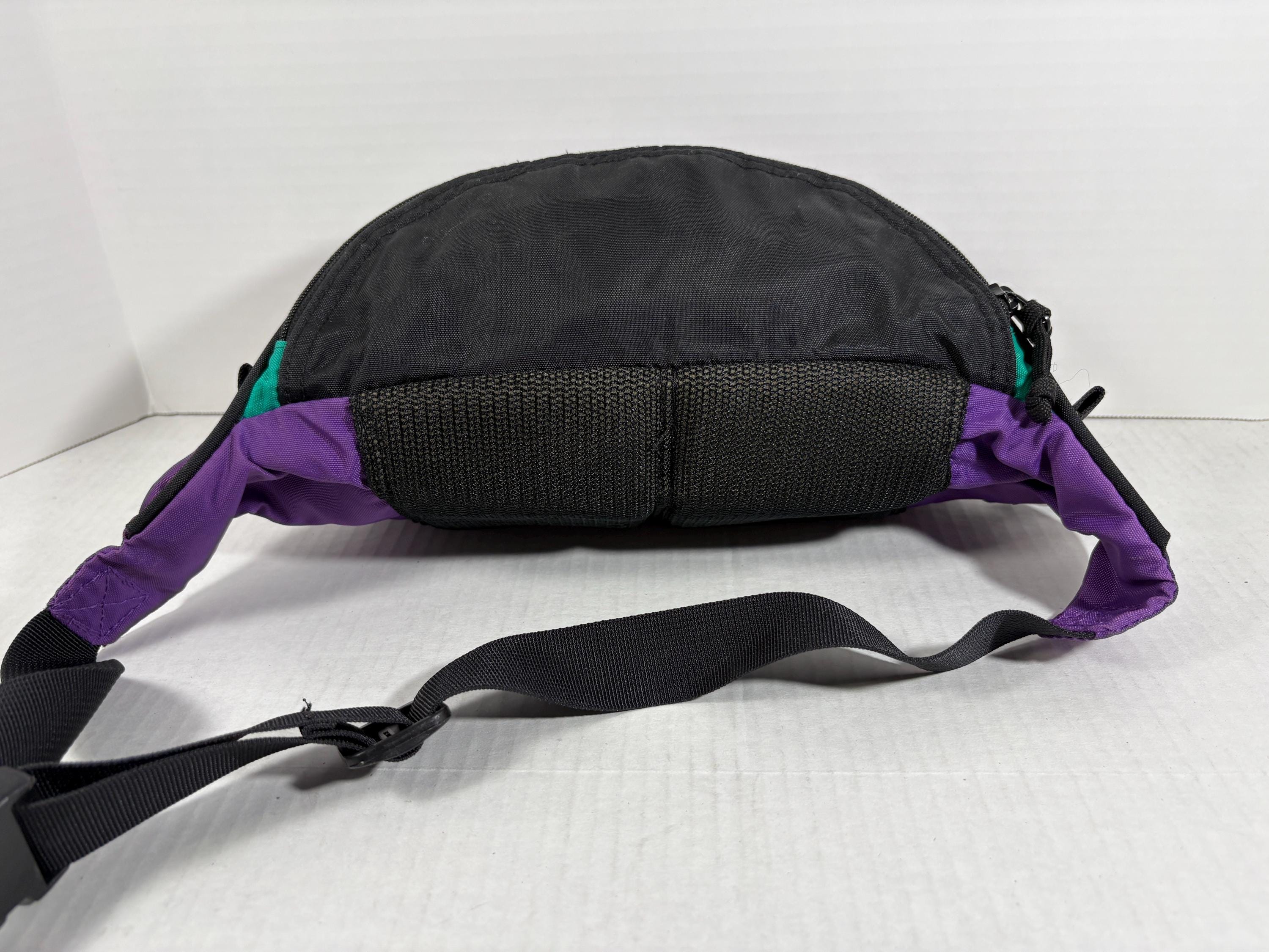 Vintage Eddie Bauer Fanny Pack Purple Expandable Waist Lumbar Bag