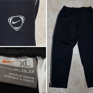 NIKE TRACK PANTS Y2K 