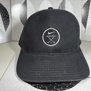 Vintage Nike Golf Black White Logo Strapback y2k 2000’s One Size
