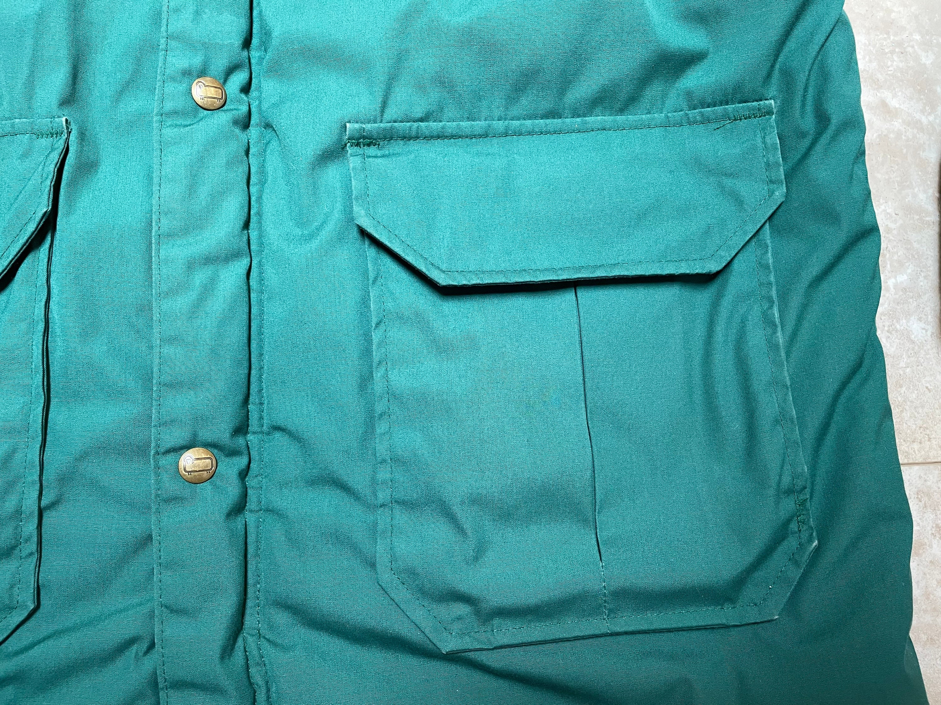 Vintage Woolrich Mountain Parka: Green Insulated Nylon Jacket, 80s