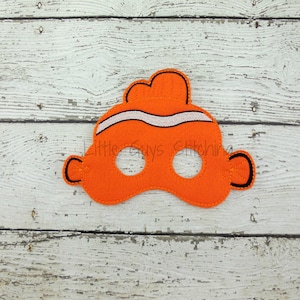 Clown Fish Children&#39;s Mask, Dress Up, Theater, Pretend Play, Face mask, Imaginitive Play