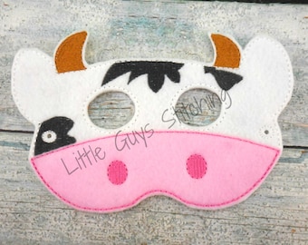 Transform into a Playful Cow with our Durable Pretend Play Mask