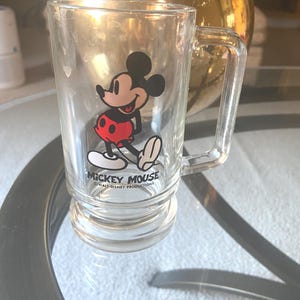 Walt Disney   Mickey Mouse    Large Mug with Handle   Crisp and Clean Graphics   Gift Worthy!!!