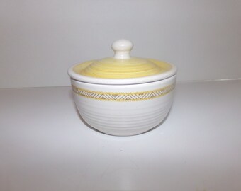 Franciscan  "Hacienda Gold"   Earthenware  "Sugar Bowl with Lid   " Collectible"