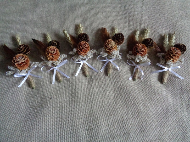 Winter brown pine cone boutonniere country rustic groom wedding decor woodland boutonniere groomsman wedding boutonnieres set -6