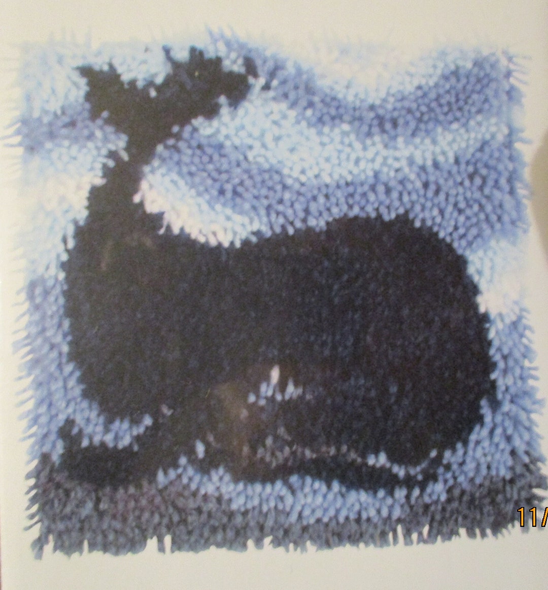 Latch Hook Rug/pillow Kit big Blue Whale by Etsy