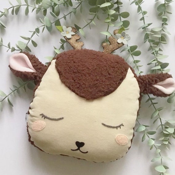 Faon, Coussin Musical Enfant en Velours - Coussin Caro &zolie Boite à Musique