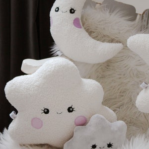 Peluche lune magique, Luna Collection Rêveries Poétiques Coussin/ Doudou pour enfant Caro & Zolie image 2