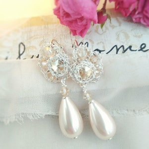 Art deco bridal earrings with pearl drop, Large pearl statement earrings for vintage wedding, silver earrings with gold crystals for brides zdjęcie 5