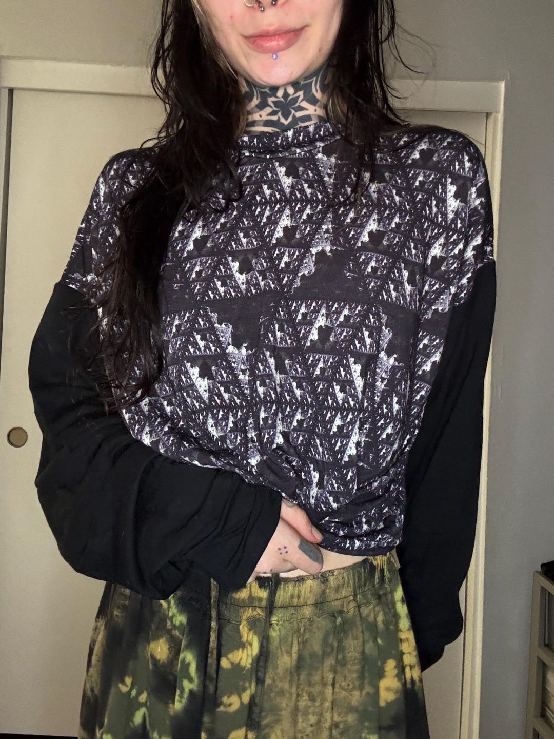RTS - Medium - Alyx Cropped 2 Pattern Longsleeve - Etsy UK