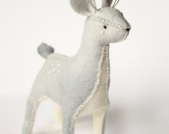 Felt Deer Doe or Stag Sewing Pattern For Christmas - PDF Pattern