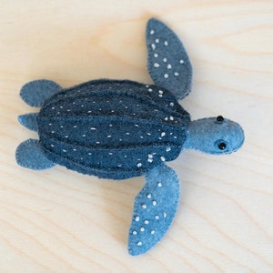 Felt Leatherback Sea Turtle Sewing Pattern - Waldorf Style Wool Felt ...