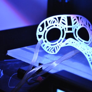 Filigree Plague Doctor Mask - Plaguedoctor Masquerade Costume - 3D Printed