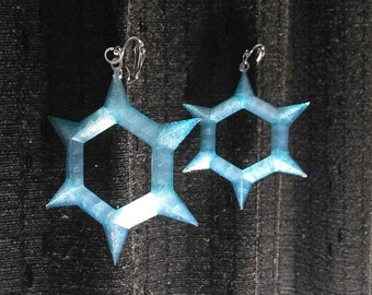 Pendientes colgantes totalmente personalizados: cosplay, disfraces, símbolos, logotipos, equipos y más. Diseños hechos a mano impresos en 3D