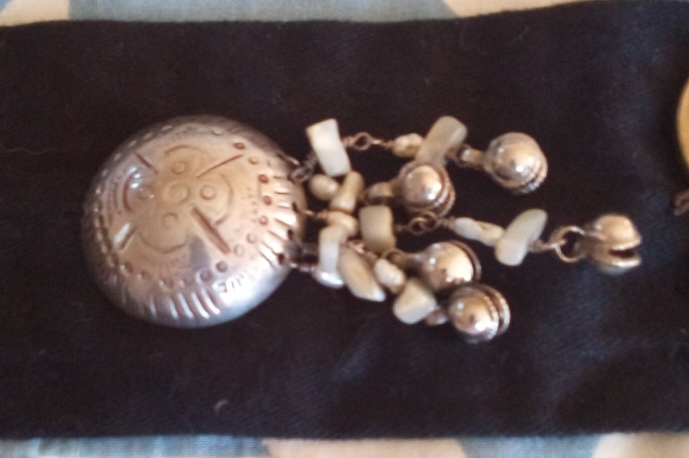 middle eastern headpiece