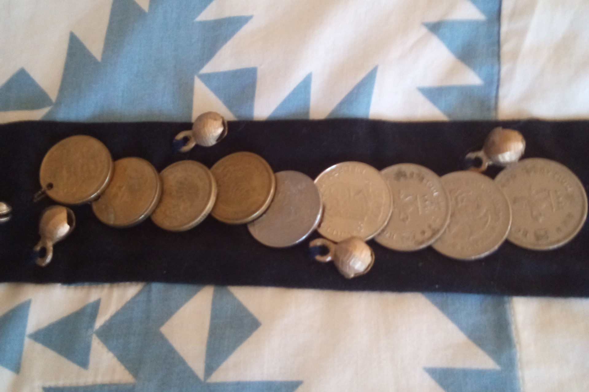 middle eastern headpiece