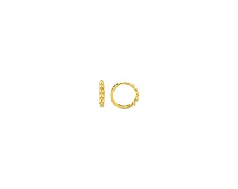 Orecchini a cerchio con perline in oro 14k • Gioielli minimalisti e delicati