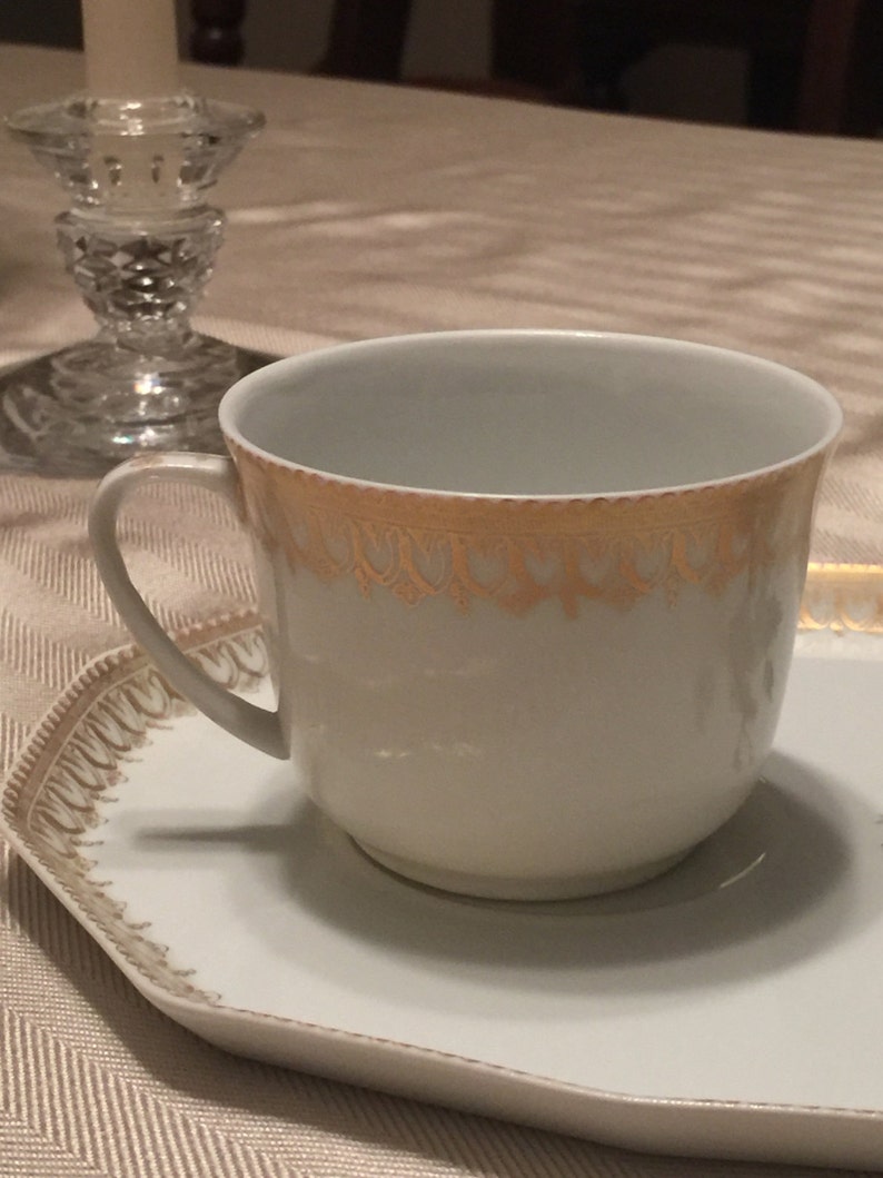 Rare Mottahedeh Snack Set
