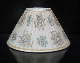 Pleated print coolie lampshade