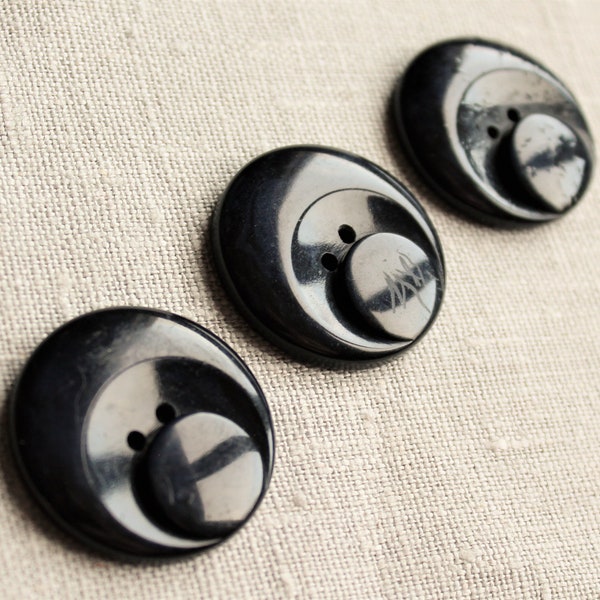 Vintage Dark Purple Buttons