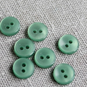 Vintage Small Green Buttons, 7 pcs