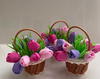 Mini Spring flowers baskets - set of 3/Adorable miniature needless thing/Easter flowers