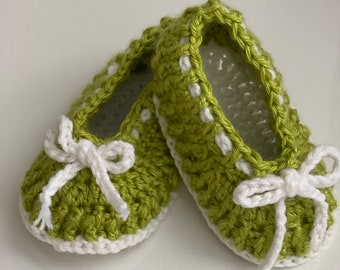 Baby Booties Hand Crochet/Olive color