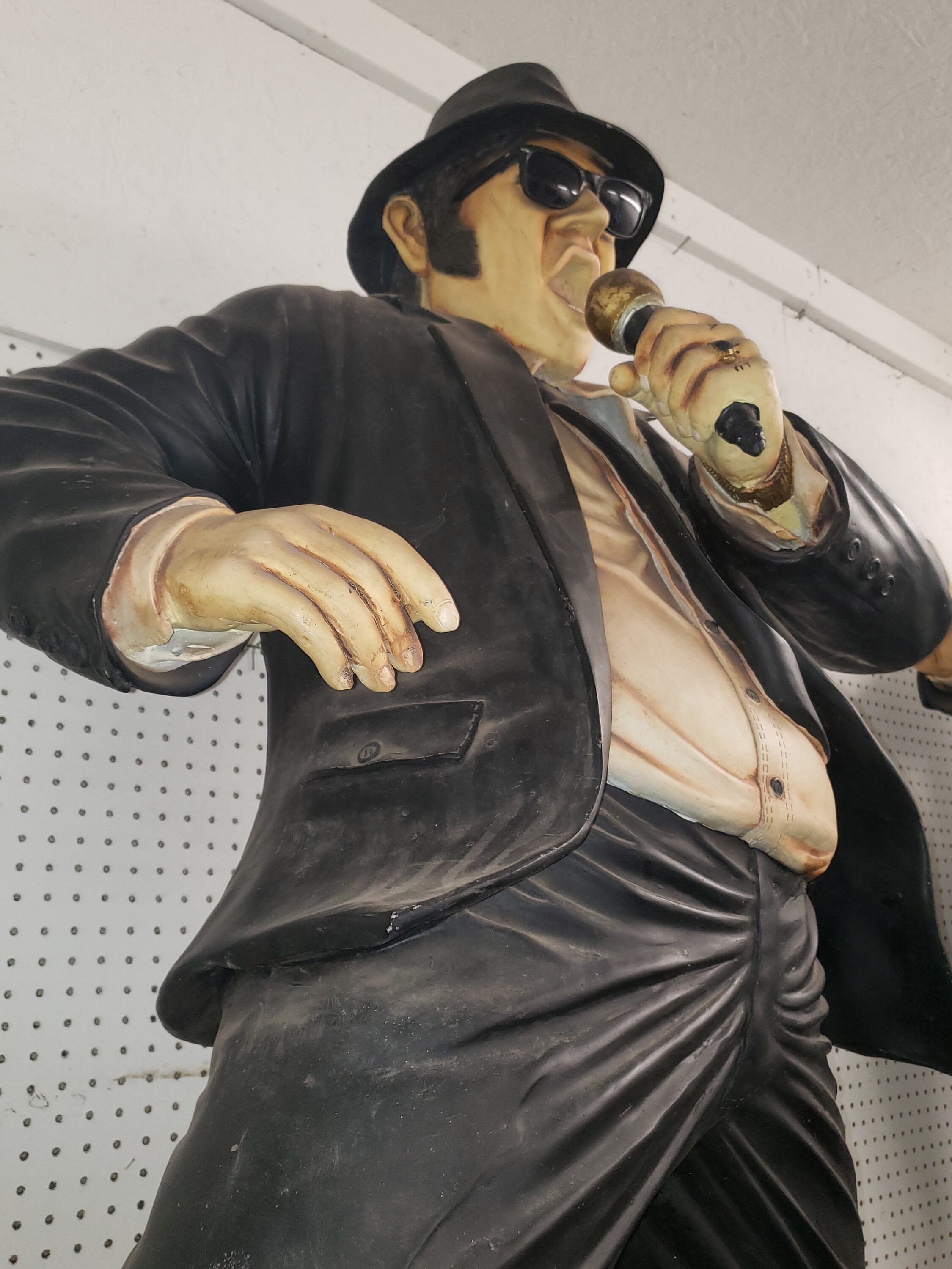 Rare Freestanding Jake and Elwood Life Size Blues Brothers Statues Hollywood Memorabilia Local