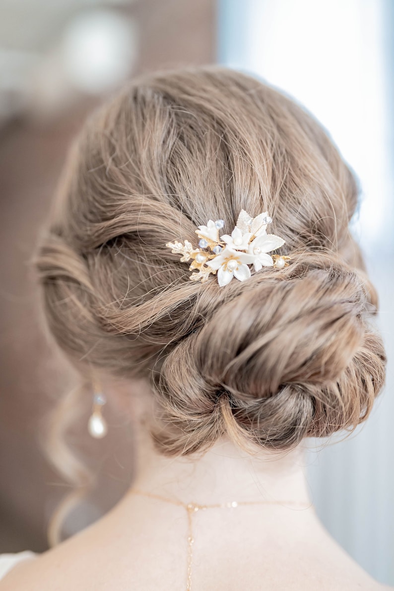 Gold White Flower Hair Pin, Leaf Wedding Hair Clip, Ivory Porcelain Clay Hairpin, Romantic Hair Accessory, Hair Comb for Bridal Updo, NEESA image 2