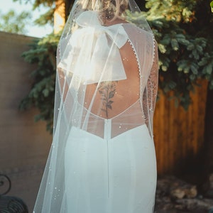 Pearl Wedding Veil, Ivory Bridal Veil, Polka Dot Veil, TulleVeil, Scattered Pearl Veil, Raw Cut Veil, Modern Veil, Single Tier Veil, AMANIE image 9