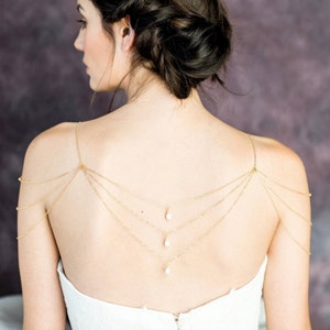 Collier épaule de perles en or, bijoux d'épaule en or rose, collier arrière en argent, chaîne de corps, bijoux de corps, collier tendance, GINESSA