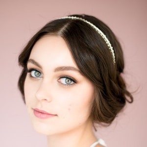 Gold Crystal Headband, Silver Pearl Hairband, Minimalist Bridal Headpiece, Simple Wedding Hairpiece, Classic Bridal Headband, NANCY
