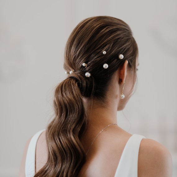 Pearl Hair Pin Hairstyles