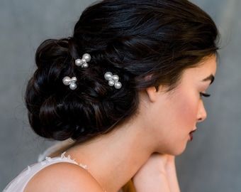 Large Ivory Pearl Hair Pins, White Pearl Cluster Hairpins, Bridal Hair Pin Set, Modern Hair Piece, Minimalist Hairpins, Bridesmaids, MARGOT