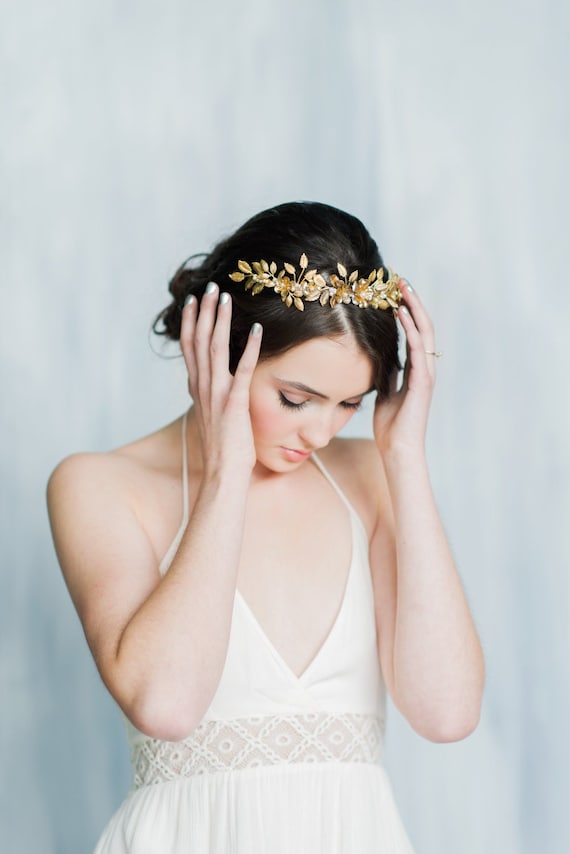 Gold Leaf Floral Headband with White Flowers Calla Lily Bridal Headband: Gold Leaf & Swarovski Crystal  main image 2