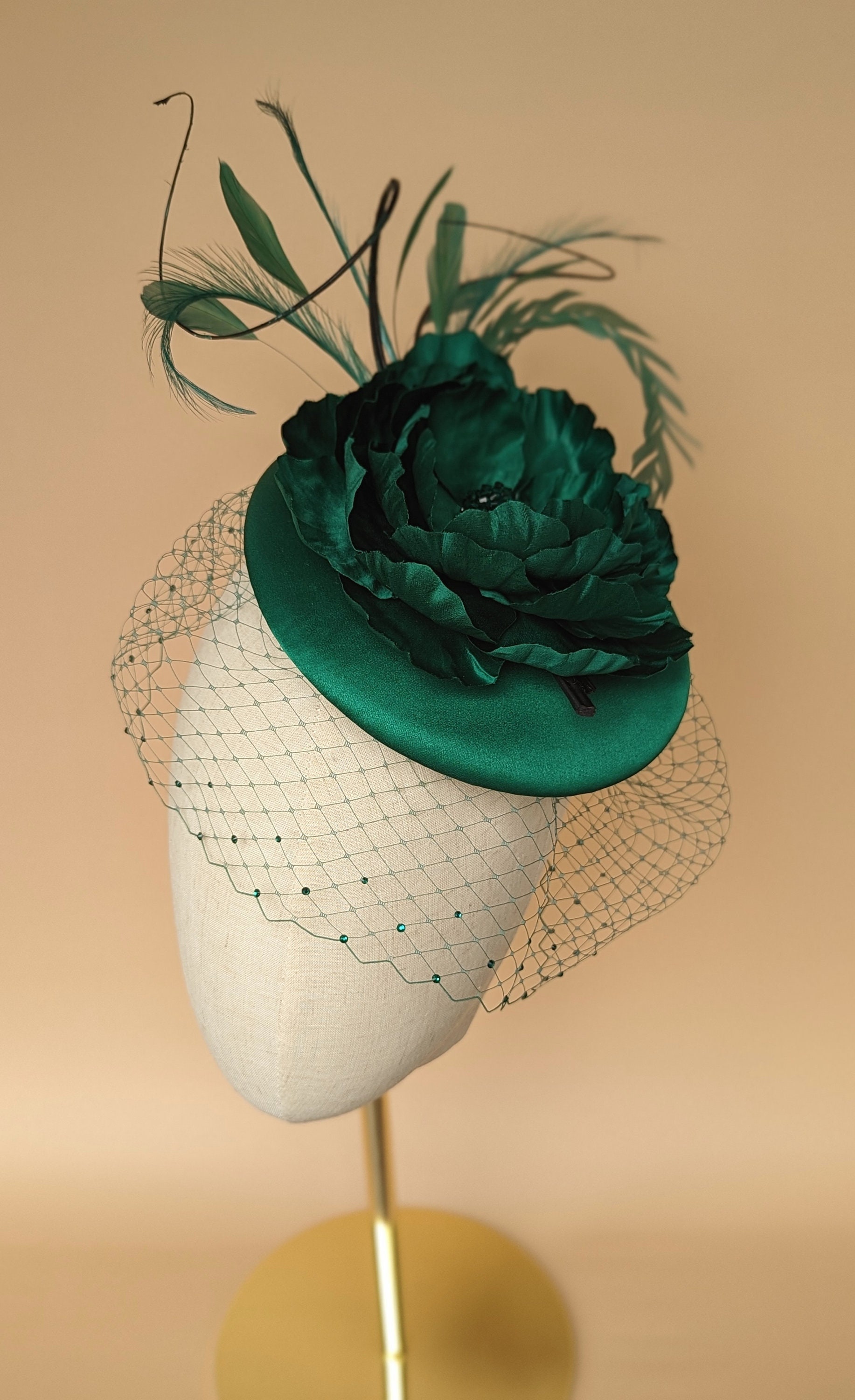 Fabulous Green Show Stopper Feathers Veil Fascinator Church Brunch Emerald Green Flower Bridal Fascinator With Birdcage Veil  main image 2