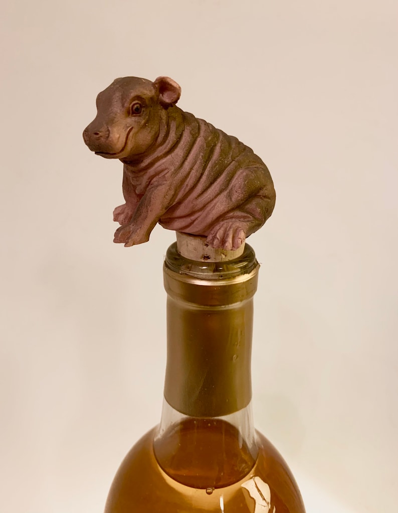 cincinnati zoo fiona/fritz hippo wine stopper image 1