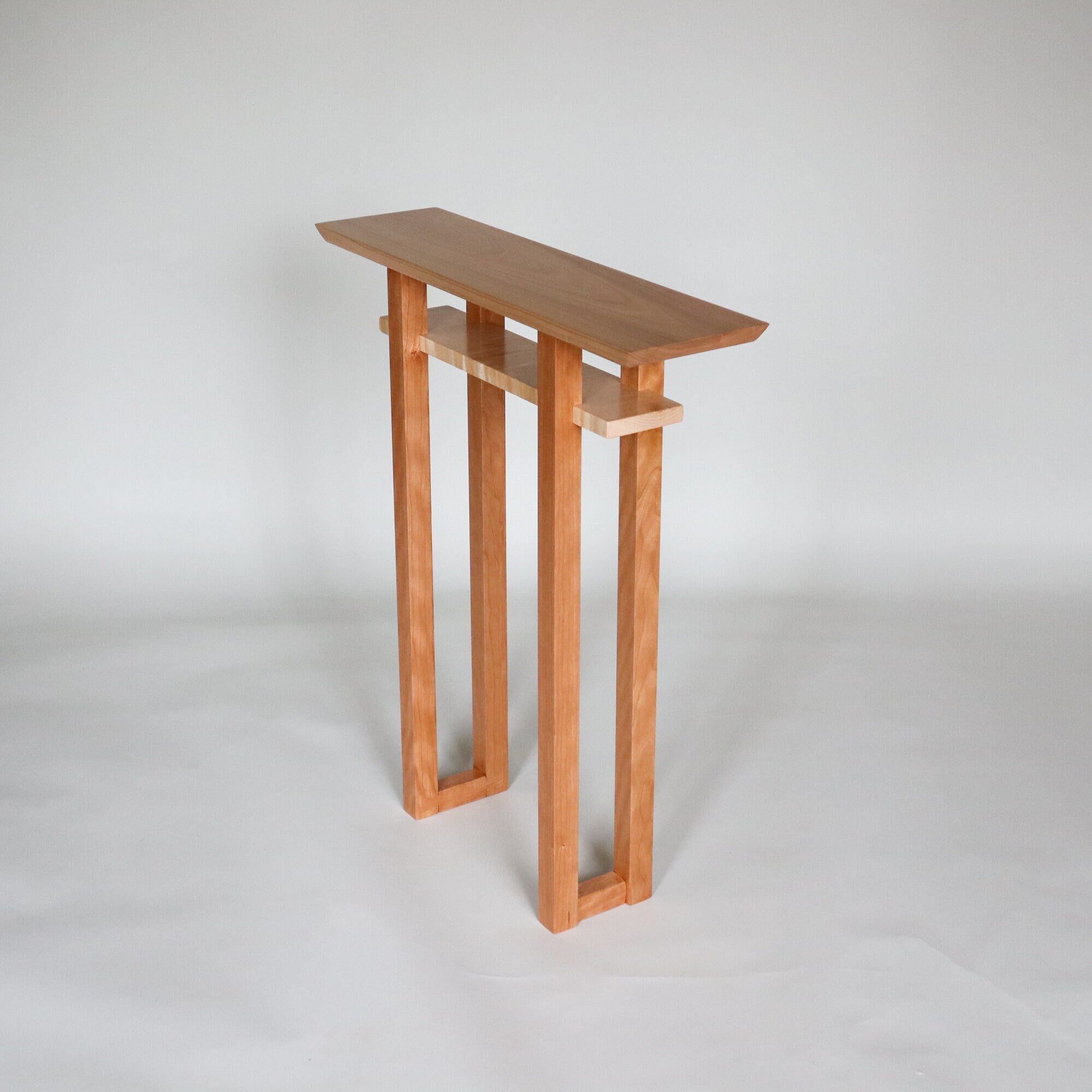 7 Inch Wide Side Table – Modern Japanese Style Small Entryway