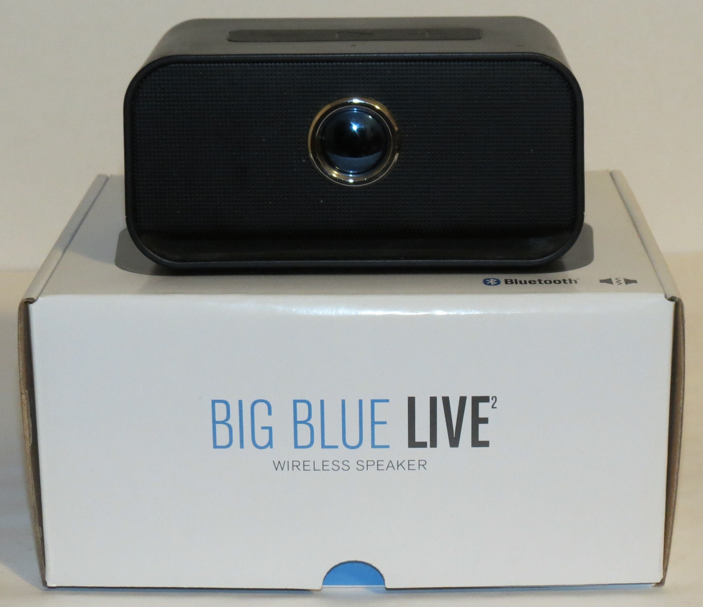 Big blue hotsell box speaker