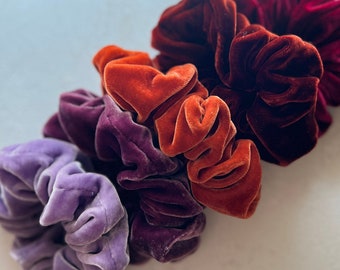 NEUE SEIDEN VELVET Scrunchies - Handgefärbt (Mittel)