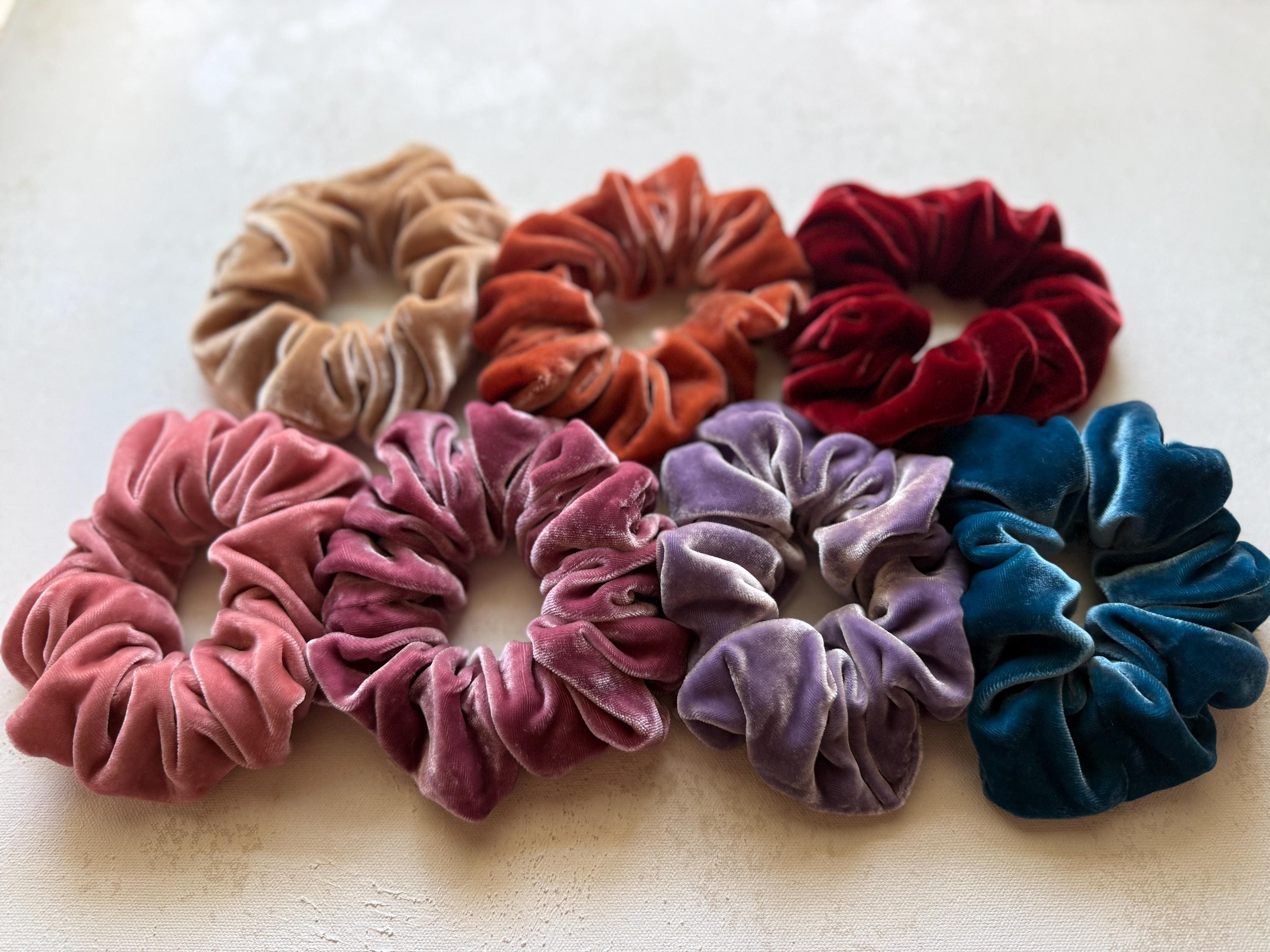 NEW SILK VELVET Scrunchies - Hand-dyed (medium) - Etsy