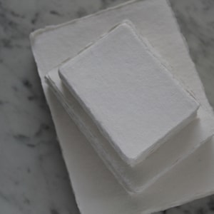 Carta di cotone fatta a mano, 300 g/m², BIANCO SPORCO, 4,25x6"