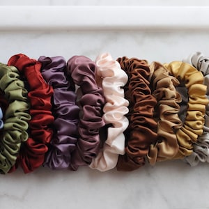 SILK SCRUNCHIES Silk Charmeuse - Hand-Dyed (Small)