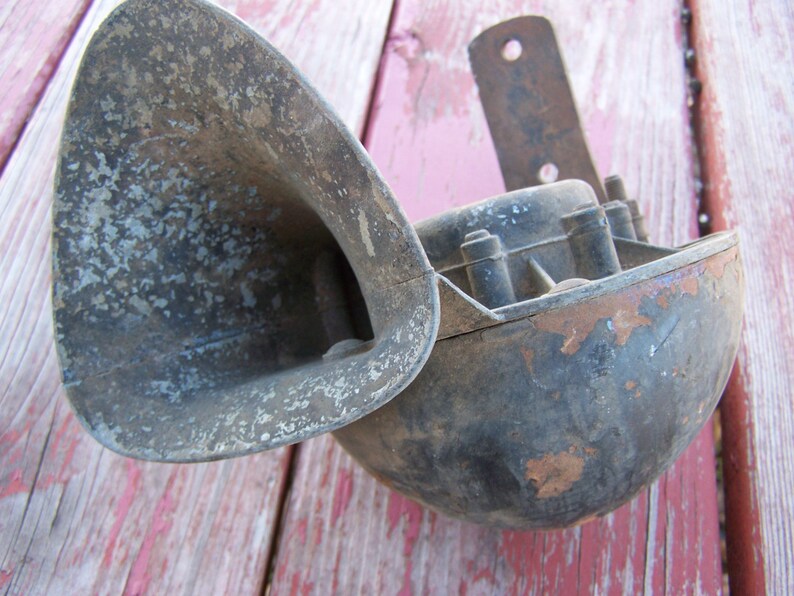 Vintage Car Horn Old Automobile Horn Vintage Auto Parts Etsy