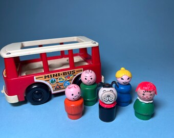 RARE Vintage Fisher Price Little People Family Mini Bus Play Time Complete Set Play Set Toys Vintage Toys 1960s Toddler Toys Pretend Play