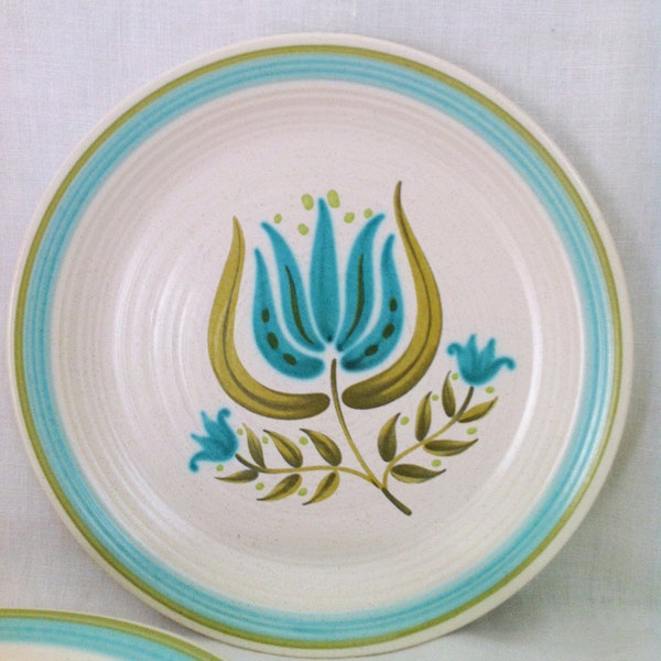 Set of four Franciscan dinner plates Tuliptime aqua blue green retro 1960s folk art