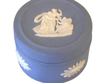 Small Round Blue and White Wedgwood Box with Daisy Accents