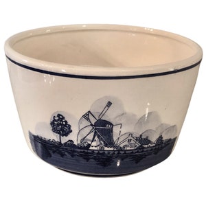 Blue and White Delft Planter, Vintage Blue Floral Folk Delft Cottage Style Handpainted Pottery