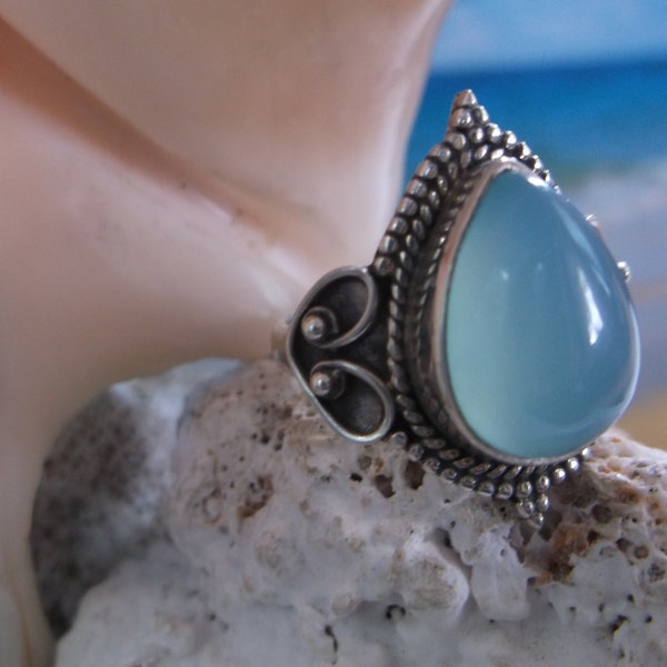 Aquamarine (Aqua Chalcedony) Ring.. Size6 ..Sterling Silver ..Throat Chakra, 3rd eye frequency..Calming Vibrations,