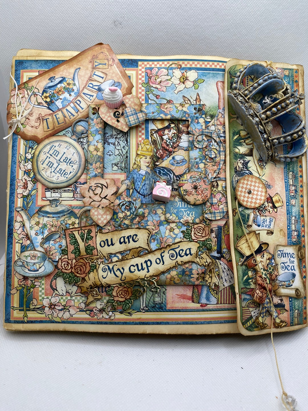 Alice In Wonderland Folio Junk Journal Mixed Media Memory Book